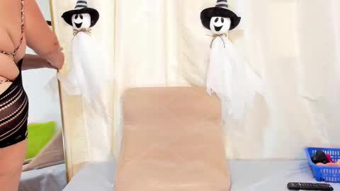 Snapshot of bbwsalome chatting on October 2025 08:41:01 PM Salome online show from October 2025 08:41:01 PM