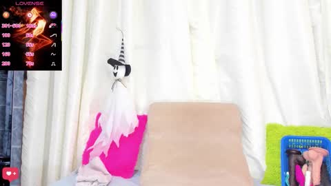 Snapshot of bbwsalome chatting on October 2025 09:05:02 PM Salome online show from October 2025 09:05:02 PM