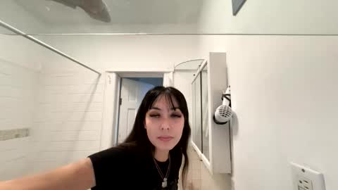 bby_julesss online show from March 2026 12:43:01 PM