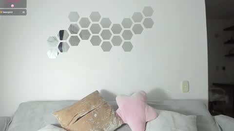 Snapshot of bby_salome_ chatting on September 2025 04:49:02 AM salom online show from September 2025 04:49:02 AM