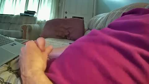 Snapshot of bcema2 chatting on October 2025 05:42:01 PM bcema2 online show from October 2025 05:42:01 PM