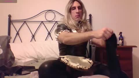 Snapshot of bdsmlatexlover chatting on September 2025 06:40:02 PM bdsmlatexlover online show from September 2025 06:40:02 PM