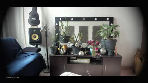 Snapshot of be_lov chatting on May 2026 08:26:01 PM Call me Bells Next Stream on Wednesday Feb 26 online show from May 2026 08:26:01 PM
