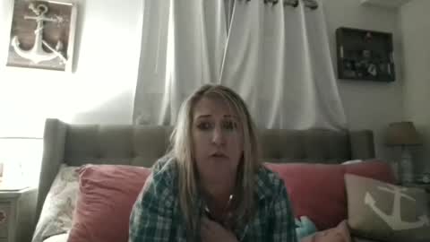 Emma online show from April 2026 07:02:01 AM