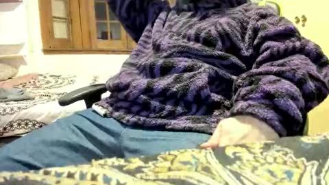 DOM bear online show from April 2026 06:54:01 AM