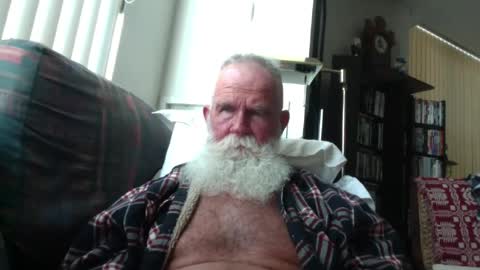 beardbushy online show from August 2026 04:34:02 PM