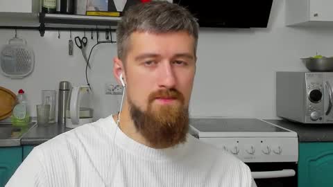 Zeus online show from September 2025 03:19:02 AM