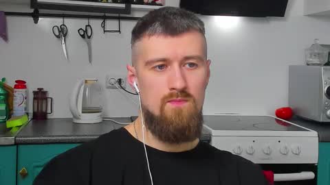 Zeus online show from March 2026 11:21:02 PM