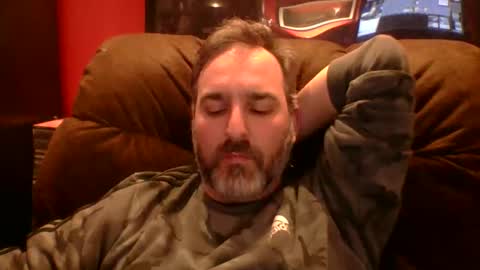 Snapshot of beardedambition chatting on April 2026 08:57:02 PM beardedambition online show from April 2026 08:57:02 PM