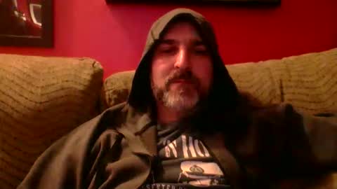 Snapshot of beardedambition chatting on May 2026 12:05:01 AM beardedambition online show from May 2026 12:05:01 AM