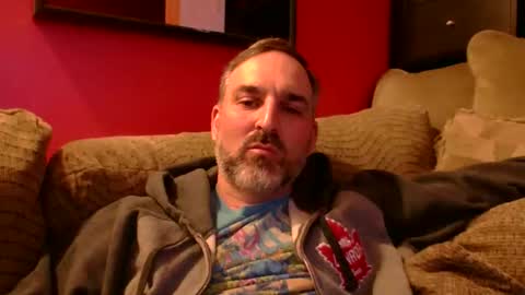 Snapshot of beardedambition chatting on June 2026 11:49:01 PM beardedambition online show from June 2026 11:49:01 PM
