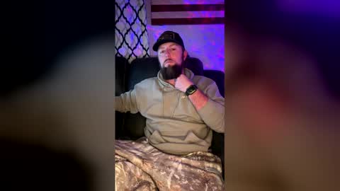 beardedstud4u online show from January 2026 04:38:01 AM