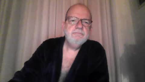 Snapshot of beardman916444 chatting on January 2025 05:39:01 AM Beardman online show from January 2025 05:39:01 AM