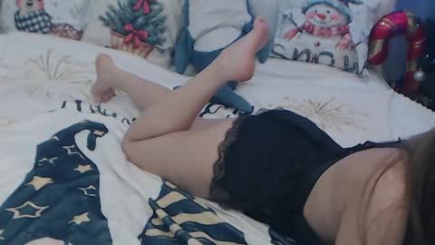 beataangel online show from December 2024 09:00:02 PM