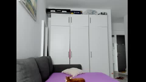 Snapshot of beatixxxandliam chatting on January 2025 05:19:01 PM beatixxxandliam online show from January 2025 05:19:01 PM