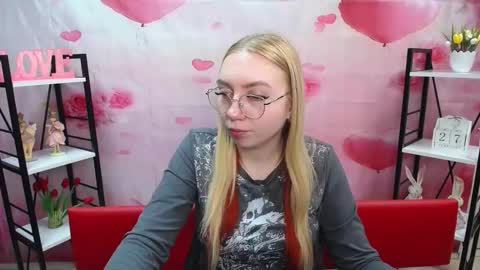 BeatriceFlyy online show from February 2026 01:12:02 PM