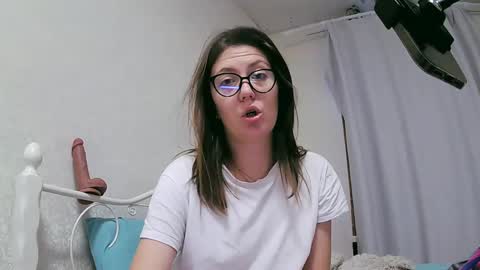 BeatriceTender online show from December 2024 05:28:02 AM