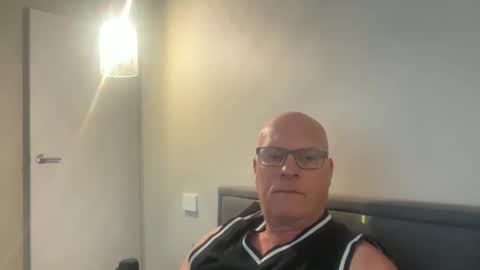 beatsboy87 online show from January 2026 08:40:02 PM