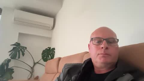 Snapshot of beatsboy87 chatting on August 2026 05:50:02 AM beatsboy87 online show from August 2026 05:50:02 AM