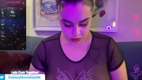 Snapshot of beautifull_sin69 chatting on December 2024 09:13:01 AM MONSTAHEAD69 online show from December 2024 09:13:01 AM