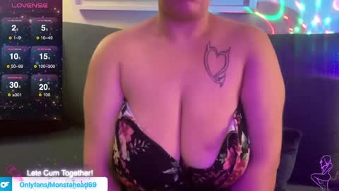 Snapshot of beautifull_sin69 chatting on December 2024 08:16:01 AM MONSTAHEAD69 online show from December 2024 08:16:01 AM