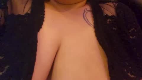 Snapshot of beautifull_sin69 chatting on January 2025 08:41:01 AM MONSTAHEAD69 online show from January 2025 08:41:01 AM