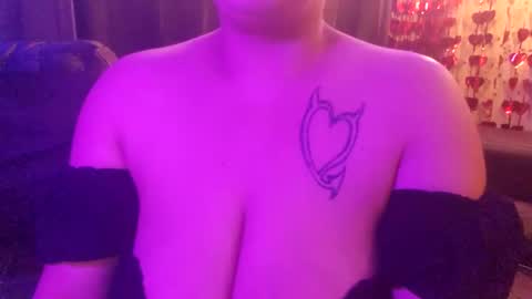 Snapshot of beautifull_sin69 chatting on February 2025 08:13:02 AM MONSTAHEAD69 online show from February 2025 08:13:02 AM