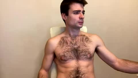 Nik online show from October 2025 07:31:02 AM