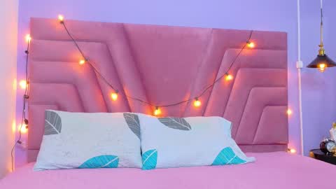 Shalom  online show from November 2025 08:02:02 PM