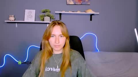 beauty_ginger online show from September 2025 01:03:01 PM