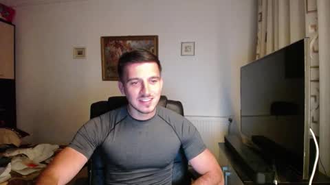 Mia and Jake online show from September 2025 10:46:02 PM