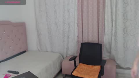 Snapshot of beauty_lana18 chatting on July 2026 10:34:02 AM lana online show from July 2026 10:34:02 AM