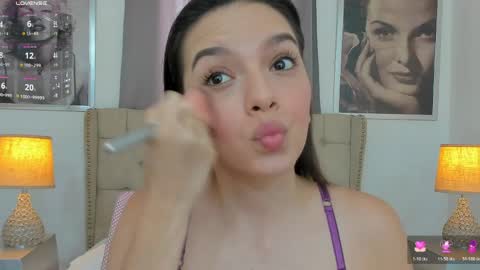 Ariana Reyes online show from April 2026 01:41:01 PM