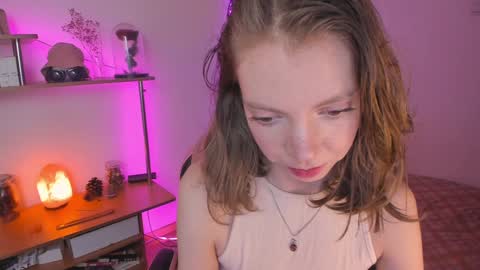 Snapshot of beautyeliise chatting on January 2025 02:19:01 PM Eliise online show from January 2025 02:19:01 PM