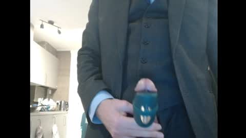 BeautysBrit online show from February 2025 03:59:02 PM