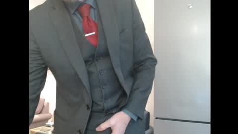 BeautysBrit online show from February 2025 03:31:01 PM