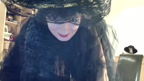 Raluca online show from October 2025 07:14:01 PM