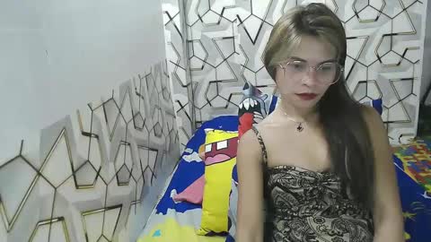 Snapshot of bebelove25 chatting on January 2025 02:11:02 AM bebelove25 online show from January 2025 02:11:02 AM