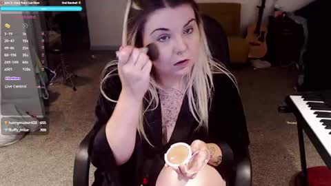 Becca Lubov online show from June 2026 12:09:02 PM