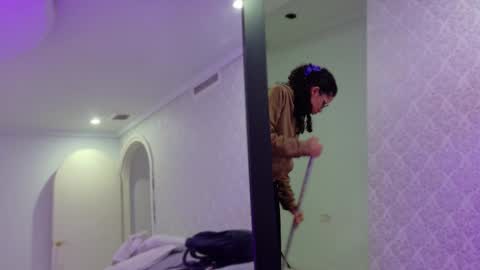 BeccaRed online show from October 2025 11:00:02 AM