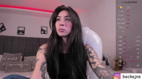 Marzhie online show from December 2024 05:04:01 PM