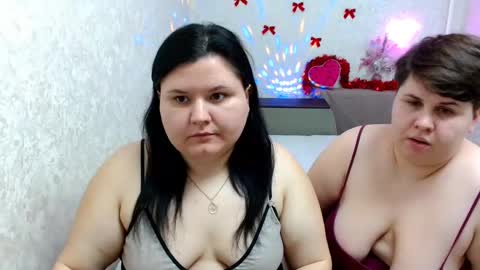 Snapshot of beckyandellen chatting on January 2025 07:24:01 PM BeckyAndEllen online show from January 2025 07:24:01 PM