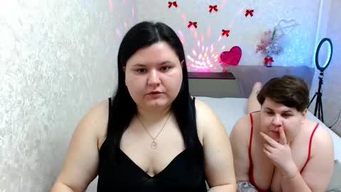 Snapshot of beckyandellen chatting on January 2025 10:27:02 AM BeckyAndEllen online show from January 2025 10:27:02 AM