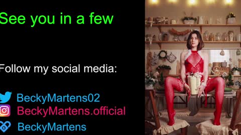 Snapshot of beckymartens chatting on December 2024 03:09:01 AM BeckyMartens come join me on while im offline here online show from December 2024 03:09:01 AM