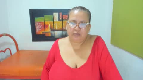 Snapshot of beckyummys chatting on December 2024 11:31:02 AM beckyummys online show from December 2024 11:31:02 AM