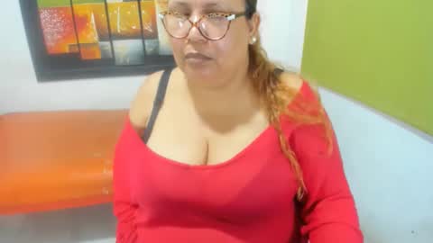 Snapshot of beckyummys chatting on January 2025 03:14:01 PM beckyummys online show from January 2025 03:14:01 PM