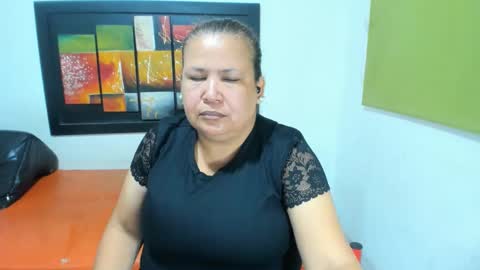 Snapshot of beckyummys chatting on February 2025 11:40:02 AM beckyummys online show from February 2025 11:40:02 AM