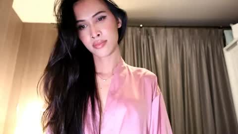 bee_thai online show from July 2026 03:50:01 PM