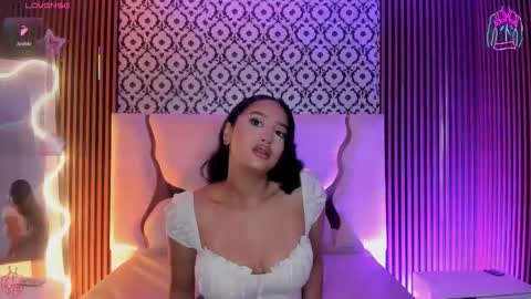 BELLA online show from February 2026 12:00:01 PM