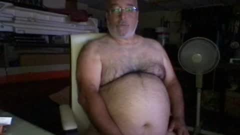 Snapshot of beers19 chatting on July 2026 01:51:02 PM beers19 online show from July 2026 01:51:02 PM